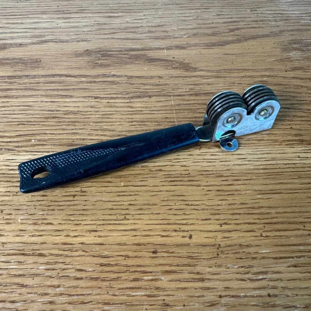 Vintage EKCO USA Knife Sharpener Black Plastic‎ Handle Kitchen Tool